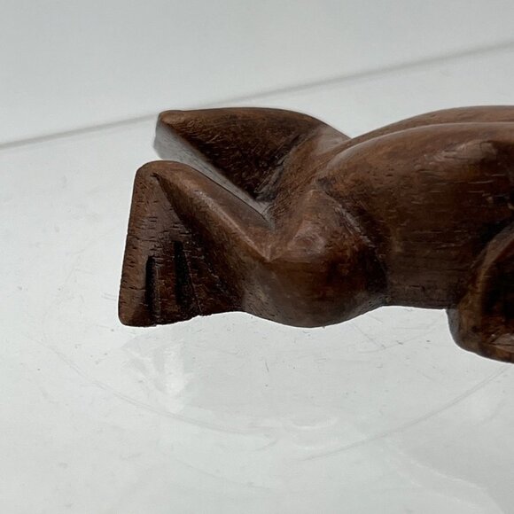 Vintage Wooden Frog Figurine, Hand Carved, Frog Collectibles, Frog Decor, Frog E - Picture 4 of 11